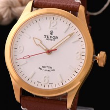 홍콩명품 [튜더] 남성용 헤리티지 화이트 다이얼 오토매틱 무브먼트 TUD4214  
