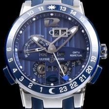 홍콩명품 [율리스나르당] 남성용 율리시스 나르딘 326-00-3 이그제큐티브 엘 토로 지엠티 퍼페츄얼 블루 다이얼 오토매틱 무브먼트 ULY4200  