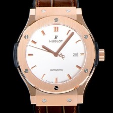 홍콩명품 [휴블렛] 남성용 클래식 퓨전 45미리 금장 오토매틱 9015 타입 가죽/러버 믹스 화이트다이얼 HUB73536  