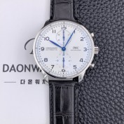 홍콩명품 [아이더블유씨] 남성용 150주년 신상품 / 포르투기즈 IW371602 크로노그래프 오토매틱 Cal.69355 타입 41미리 가죽줄 화이트다이얼 IWC74316  