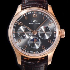 홍콩명품 [아이더블유씨] 남성용 포르투기즈 퍼페추얼 캘린더 문페이즈 오토매틱 42mm Cal.82650 타입 18K 로즈골드 가죽줄 그레이다이얼   iwc71932  