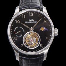 홍콩명품 [아이더블유씨] 남성용 신제품 UP!! 포르투기즈 컴플리케이션 하이  "투어빌론 문페이즈 파워 리저브"아시안 투어빌론 탑재  42mm 가죽줄 블랙 다이얼   iwc1352  