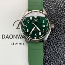 홍콩명품 [아이더블유씨] 남성용 파일럿 마크18 IW328205 오토매틱 40mm 러버밴드 그린 다이얼 iwc9203  