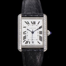 홍콩명품 [까르띠에] 남성용 탱크 솔로 WSTA0029 로마 인덱스 40.85mm 큐빅베젤 화이트 다이얼 악어가죽줄 오토매틱 car69348  