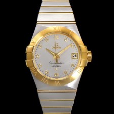 홍콩명품 [오메가] 남성용 컨스틀레이션 123.20.38.21.52.002 18k 옐로우골드 38mm 오토매틱 8500타입 실버 다이얼 omg0156  