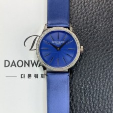 홍콩명품 [파텍필립] 여성용 칼라트라바 4897G-001 나토천/가죽줄 33mm 오토매틱 Cal.324 타입 블루 다이얼 pat2251  