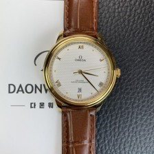 홍콩명품 [오메가] 남성용 드빌 434.53.40.20.02.002 마스터 크로노미터 18K 옐우골드 40mm 오토매틱 Cal.8800 타입 실버 다이얼 omg0209  