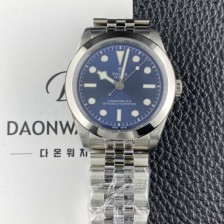 홍콩명품 [튜더] 남성용 블랙베이 원 M79660 메탈줄 39mm 오토매틱 2824 타입 블루 다이얼 tud5141  