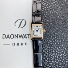 홍콩명품 [까르띠에] 여성용 탱크 루이스 미니 WGTA0212 18K 로즈골드 24mm 가죽줄 쿼츠 무브먼트 화이트 다이얼 car69375  