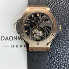 홍콩명품 [휴블렛] 남성용 빅뱅 18K 로즈골드 투어빌론 탑재 무브먼트 스켈레톤 다이얼 hub2155  