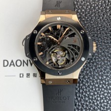 홍콩명품 [휴블렛] 남성용 빅뱅 18K 로즈골드 투어빌론 탑재 무브먼트 스켈레톤 다이얼 hub2156  