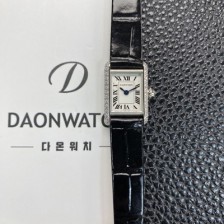 홍콩명품 [까르띠에] 여성용 탱크 루이스 미니 WGTA0212 다이아몬드 24mm 가죽줄 쿼츠 무브먼트 화이트 다이얼 car69373  